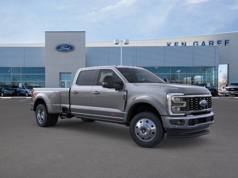 New 2026 Carbonized Gray Metallic Ford LARIAT image 8