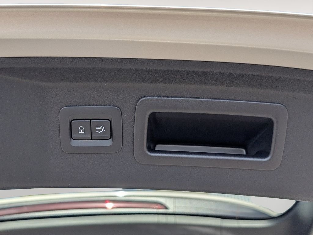 New 2026 Platinum Quartz Metallic Mazda Premium Plus AWD image 17