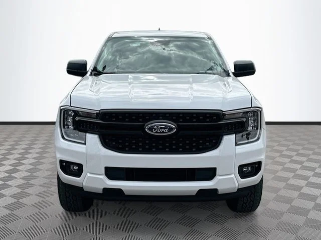 New 2026 Oxford White Ford XL image 2