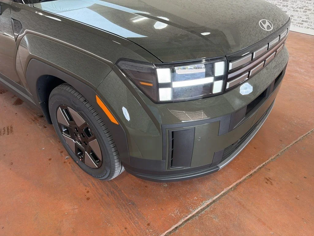 New 2026 Rockwood Green Hyundai SEL image 10