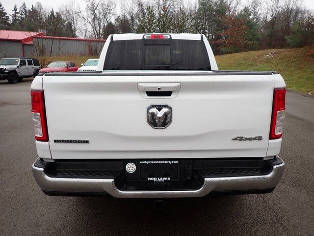 Used 2022 White Ram Big Horn/Lone Star image 4
