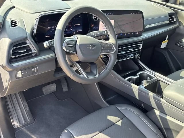 New 2026 Mosaic Black Metallic Chevrolet LT image 20