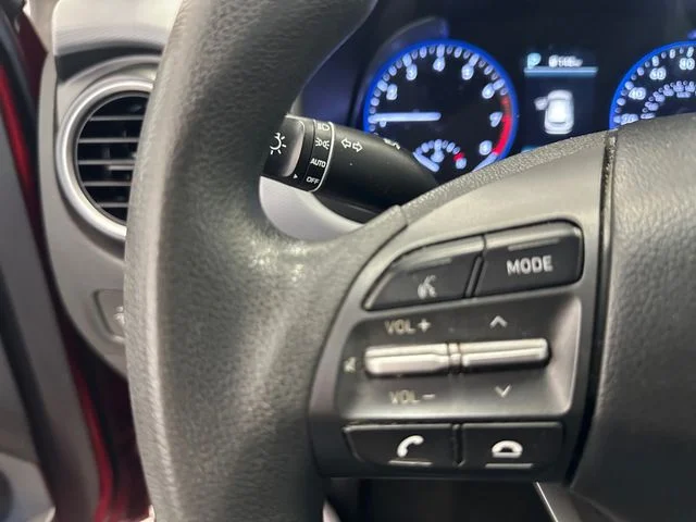 Used 2021 Red Hyundai SE image 24