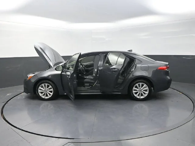Used 2026  Toyota LE image 42