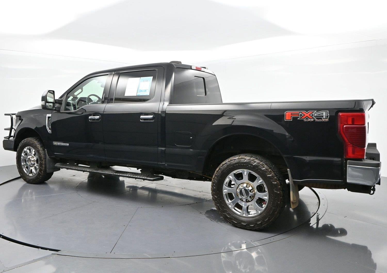 Used 2022 Agate Black Ford LARIAT image 5
