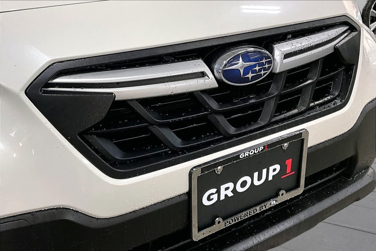 Used 2021 Crystal White Pearl Subaru  image 29