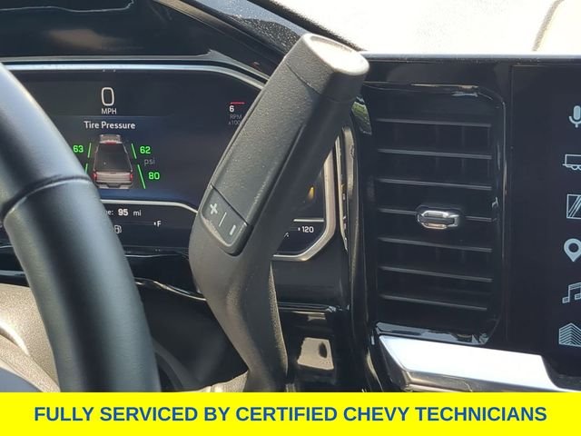 Used 2025 White Chevrolet LT image 35