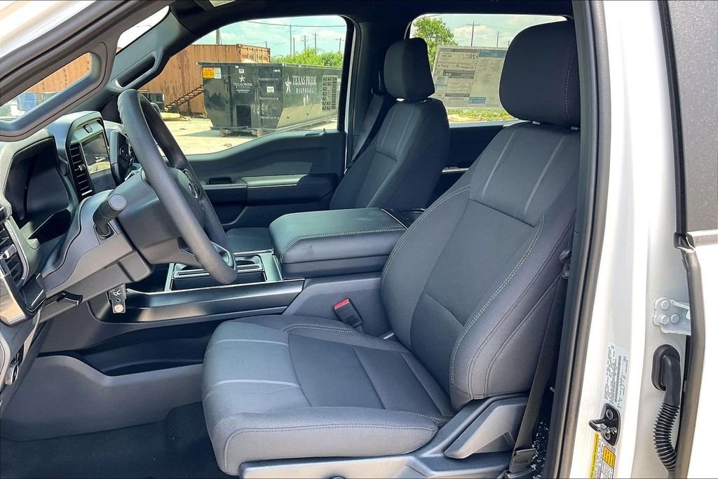 New 2026 Ford F-150 STX 4D SuperCrew