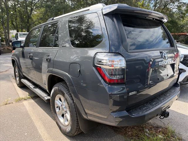 Used 2024  Toyota SR5 image 14