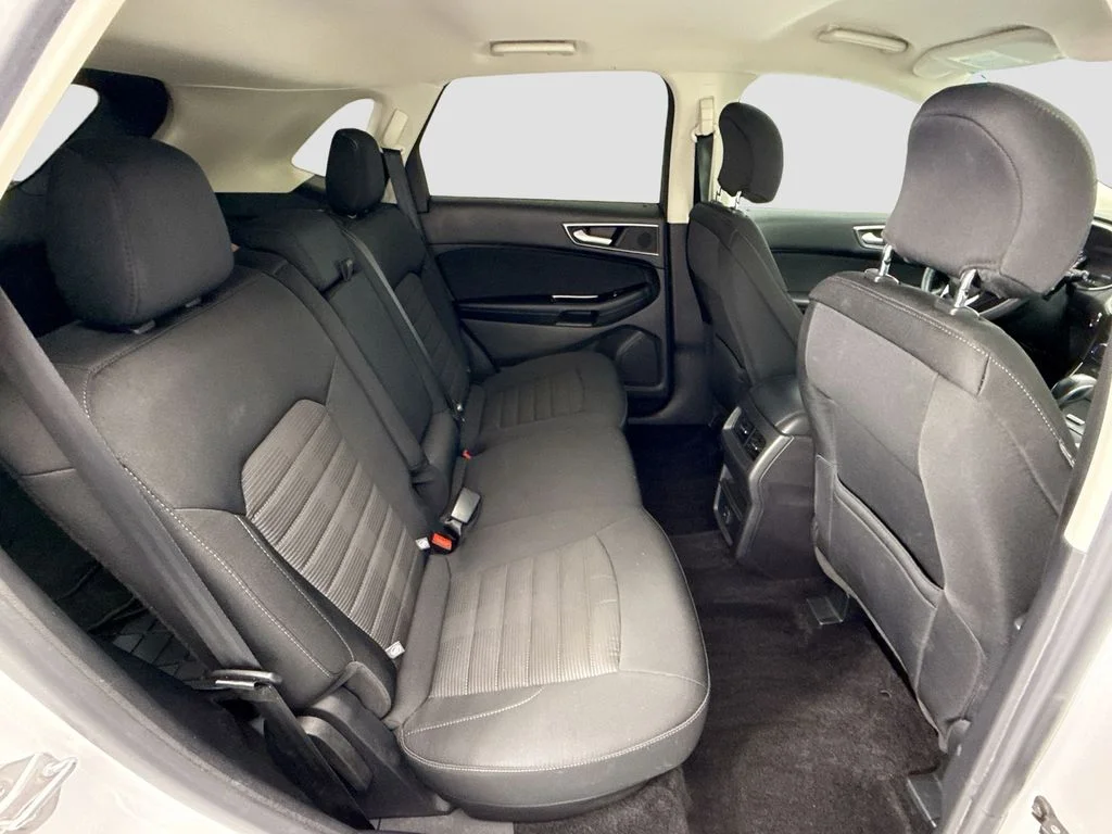Used 2016 White Ford SEL image 20