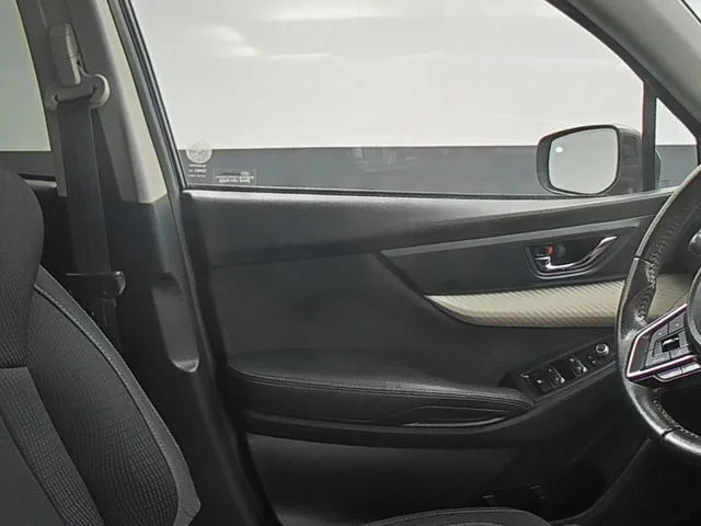 Used 2020 Gray Subaru Premium image 34