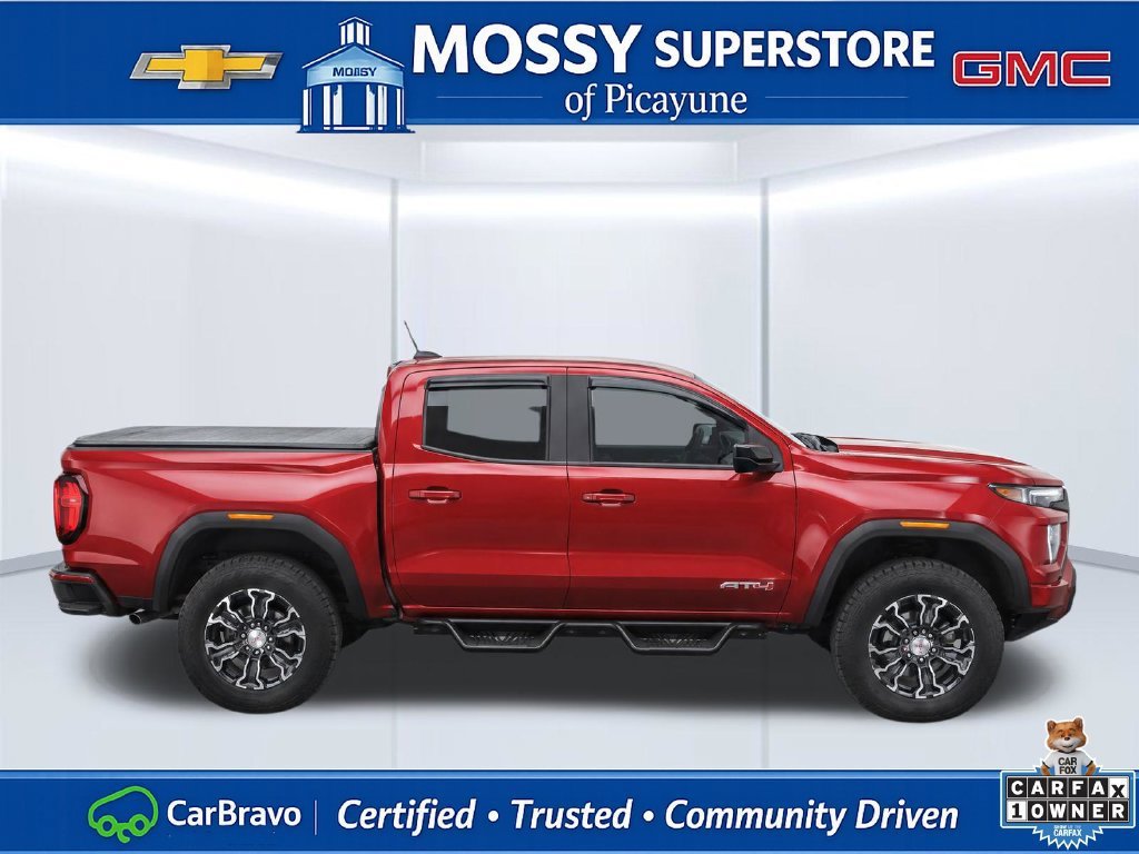 2025 GMC Canyon AT4 - Photo 11