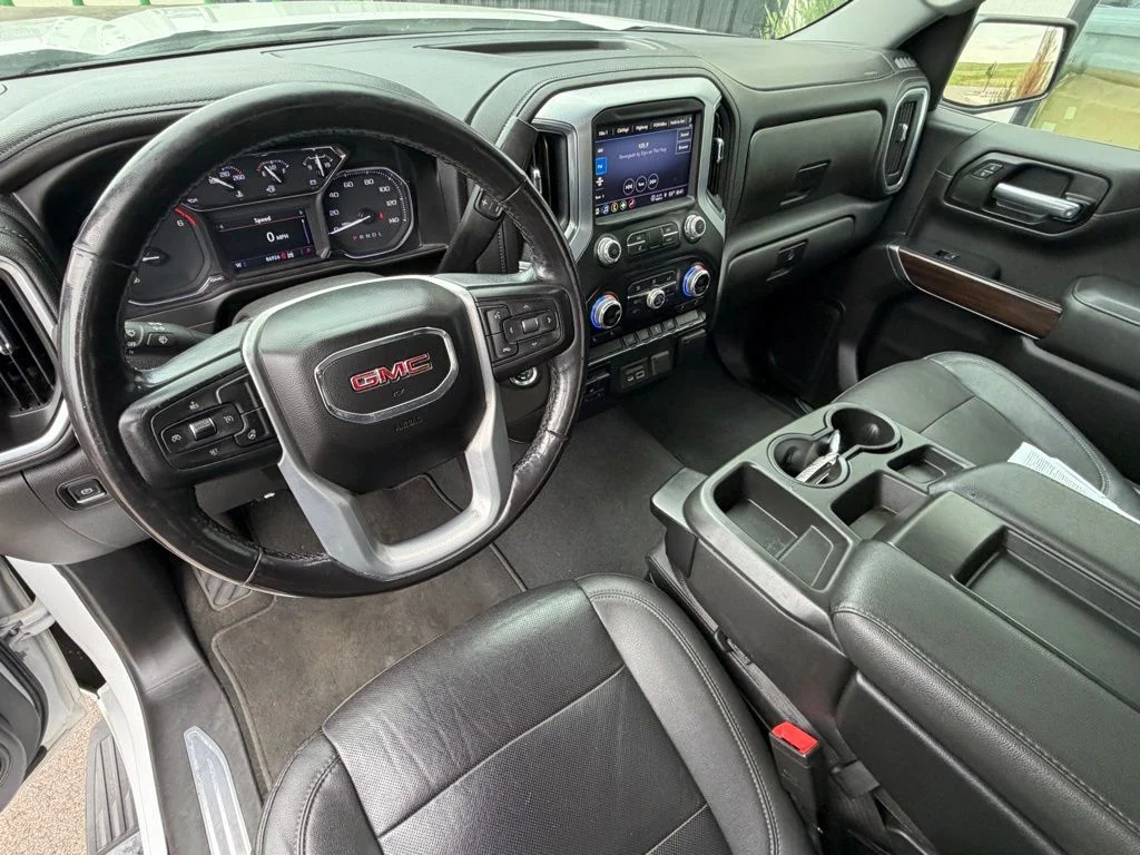 Used 2021 White GMC SLT image 7