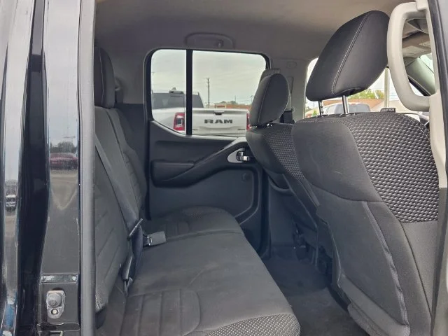 Used 2019 Black Nissan PRO-4X image 15