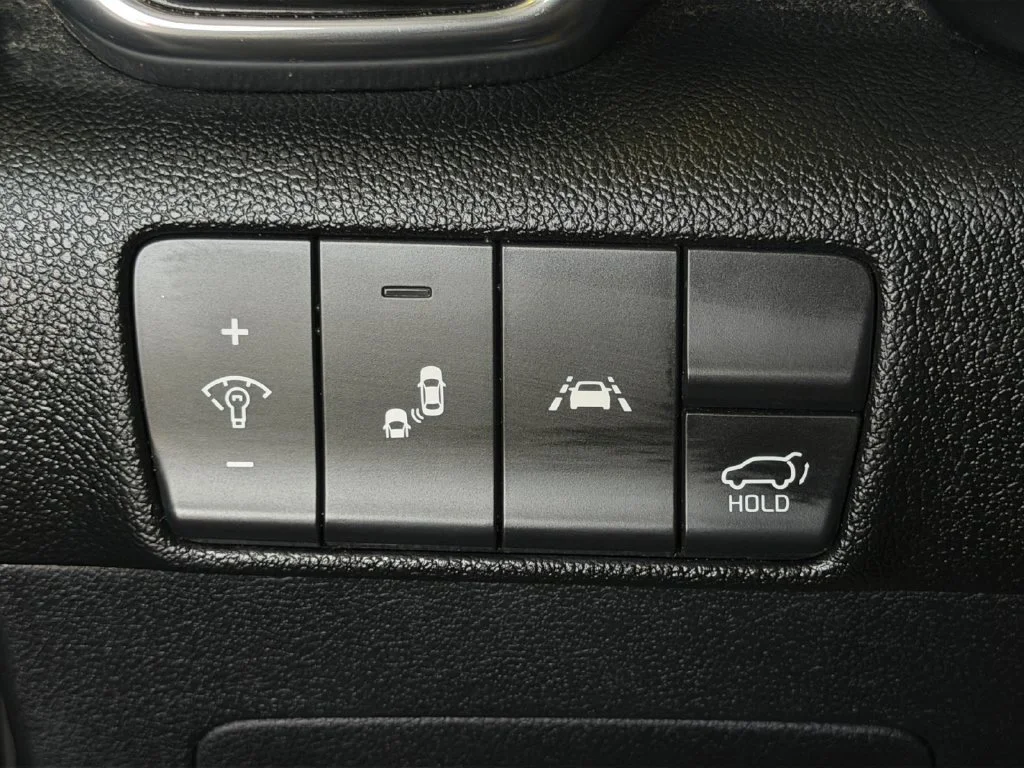 Used 2022 Silver Kia EX image 25