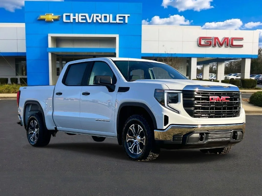 New 2026 Summit White GMC Pro image 1