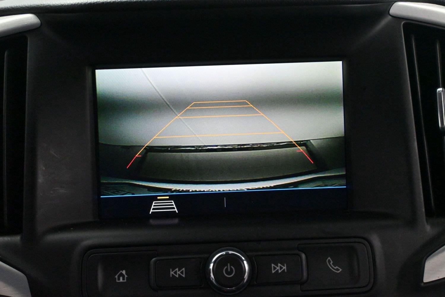 Used 2020 Summit White GMC SLE image 21