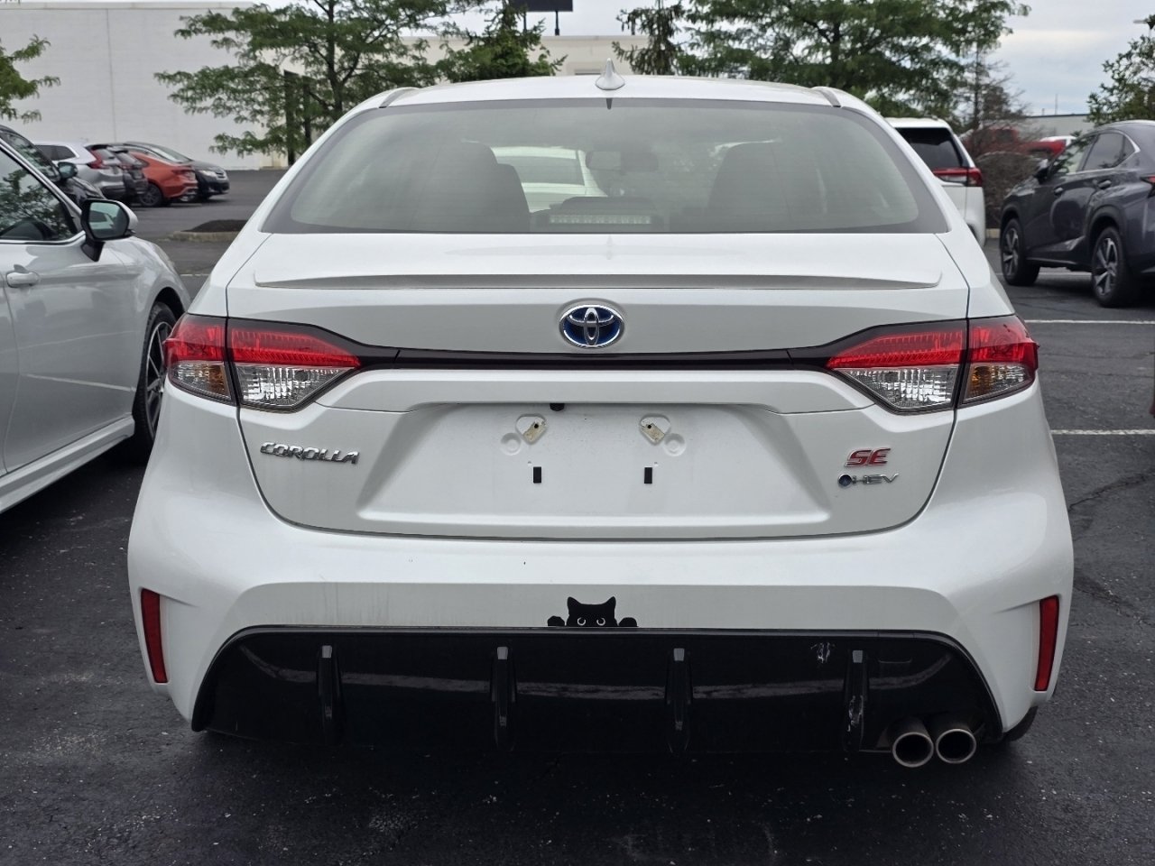 Certified Used 2025 Beige Toyota SE image 6