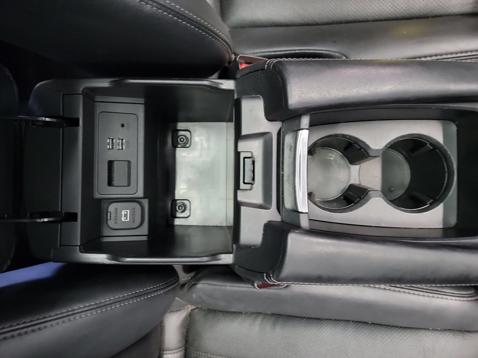 Used 2018 Machine Gray Metallic Mazda Touring image 28