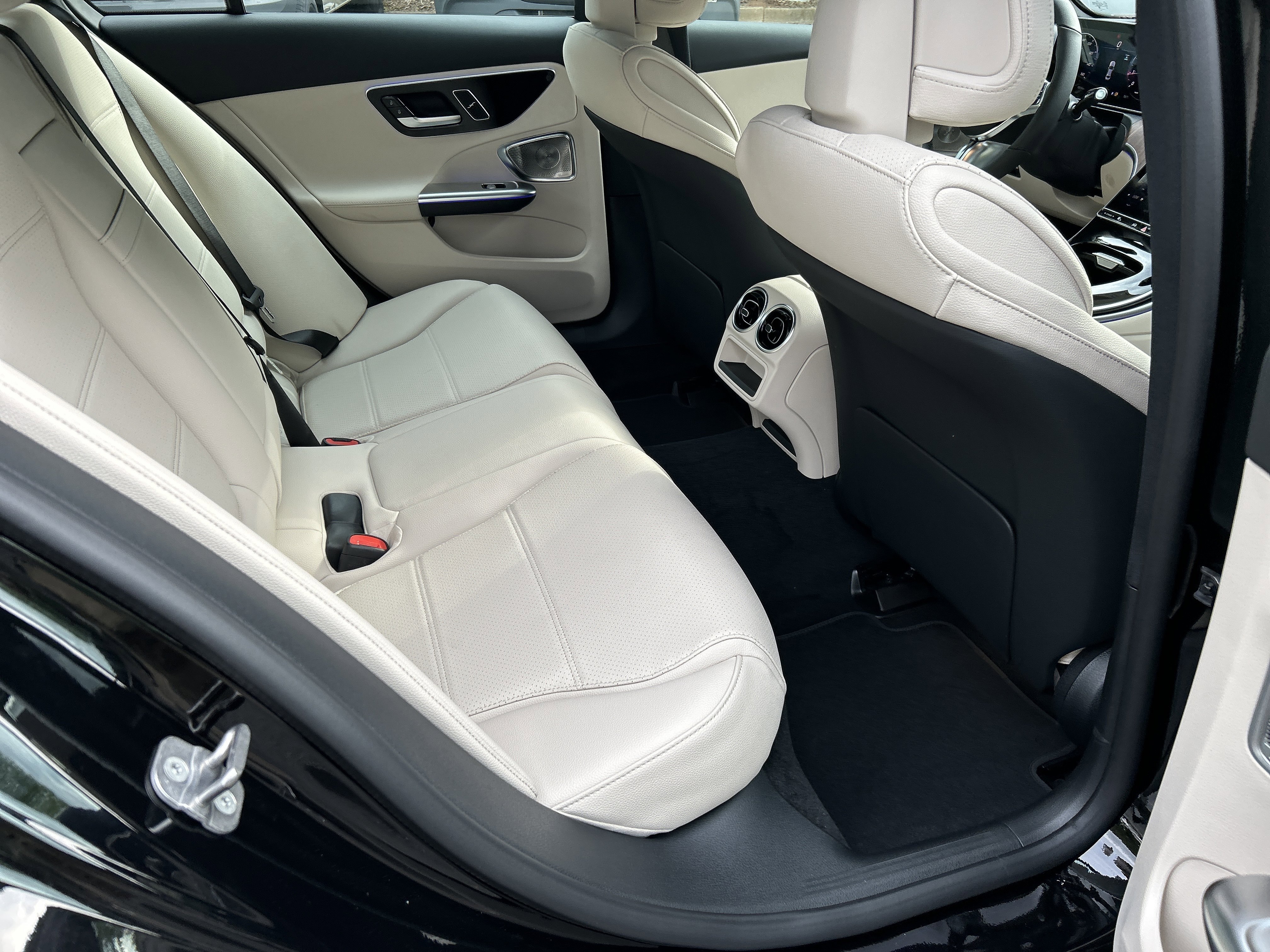 New 2026 Black Mercedes-Benz C 300 4MATIC® Sedan image 39