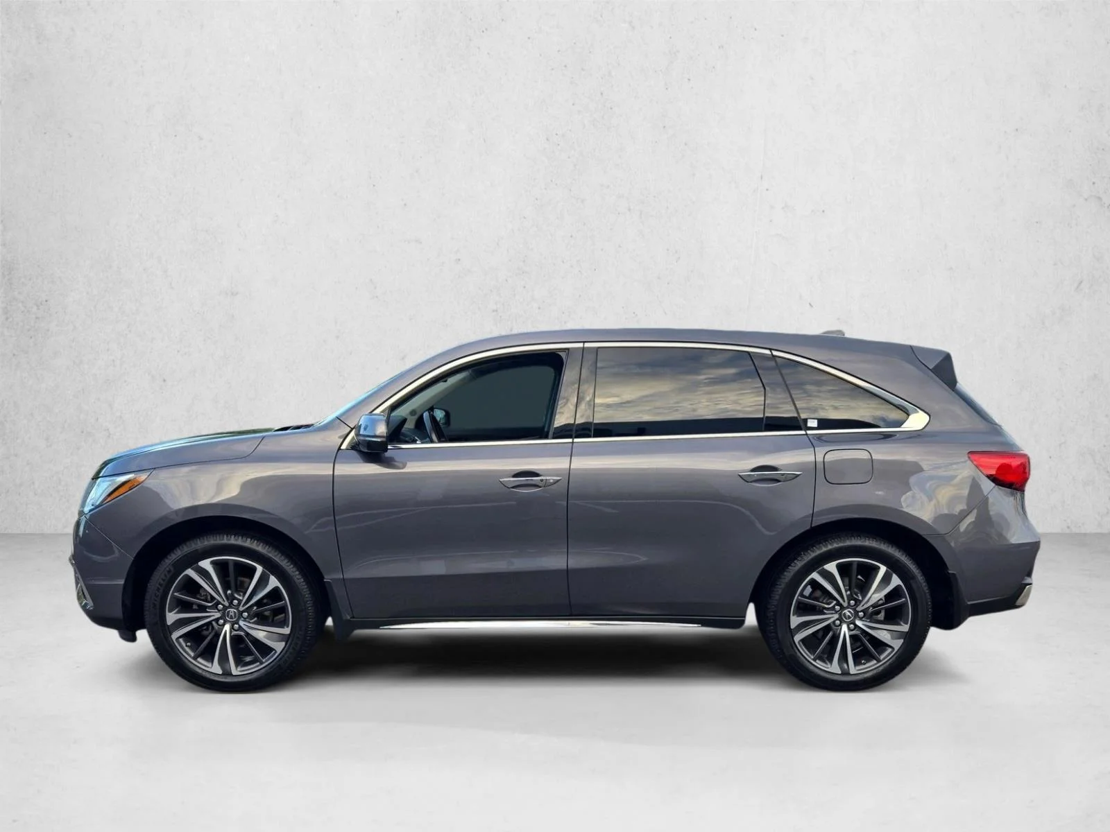 Used 2020 Modern Steel Metallic Acura w/Technology Pkg image 9