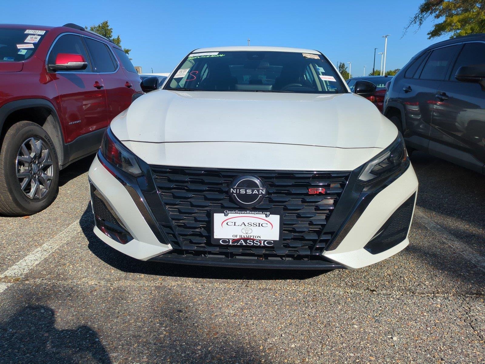 Used 2024 Pearl White Tricoat Nissan 2.5 SR image 6