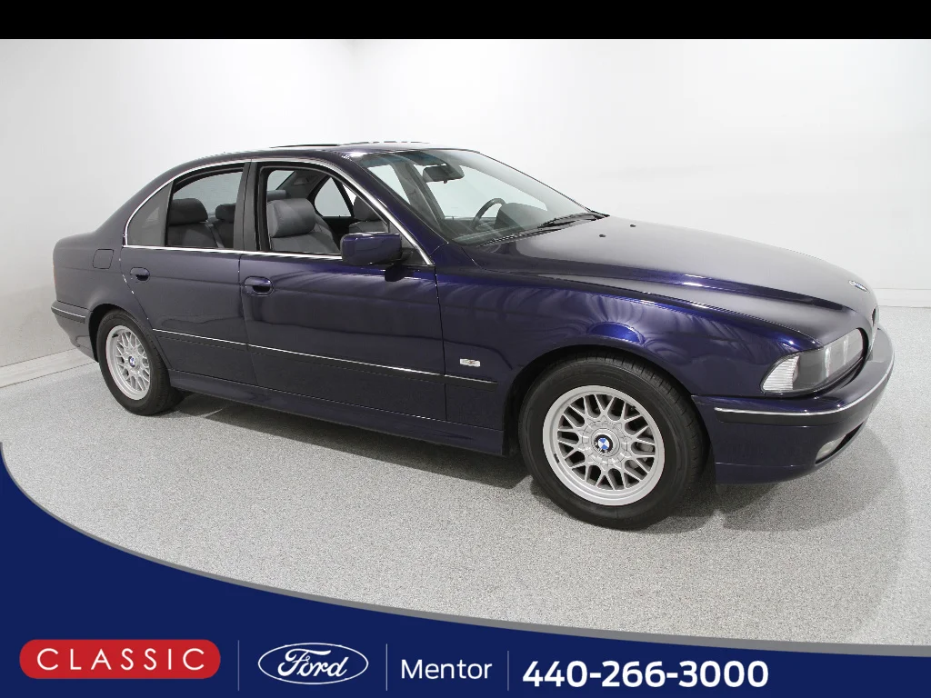 1998 BMW 5 Series 528I's photo