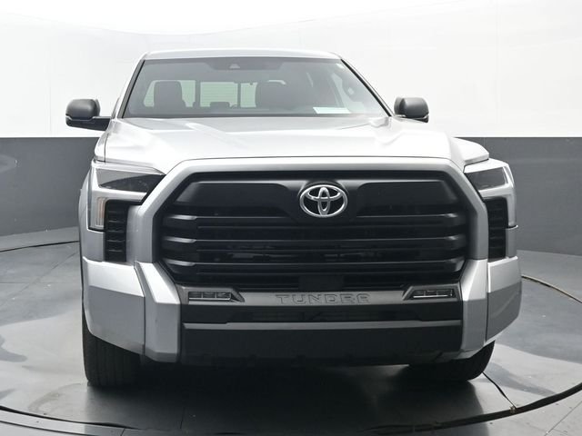 Used 2025 Celestial Silver Metallic Toyota SR5 image 19