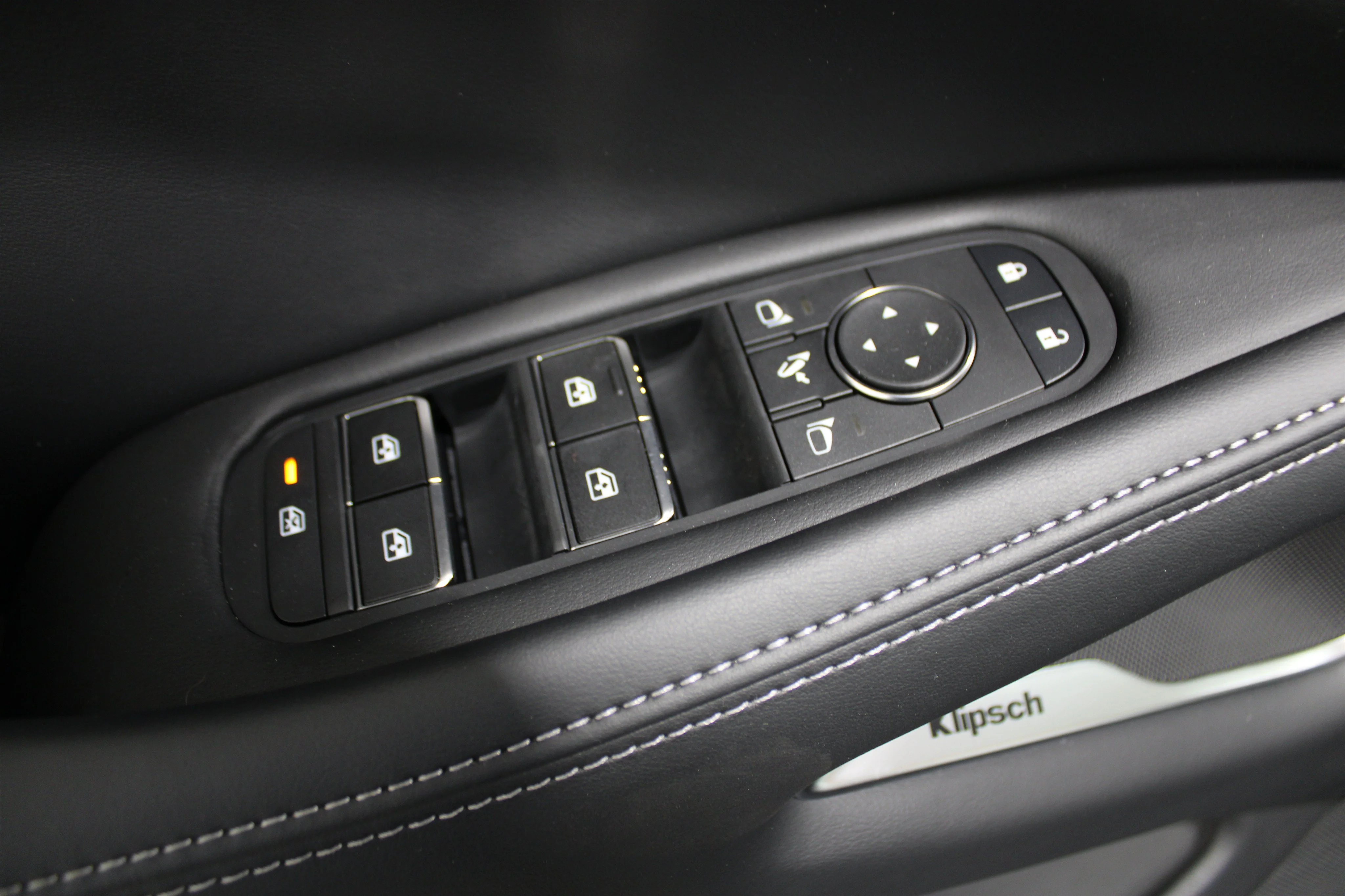 2026 INFINITI QX60 LUXE - Photo 7