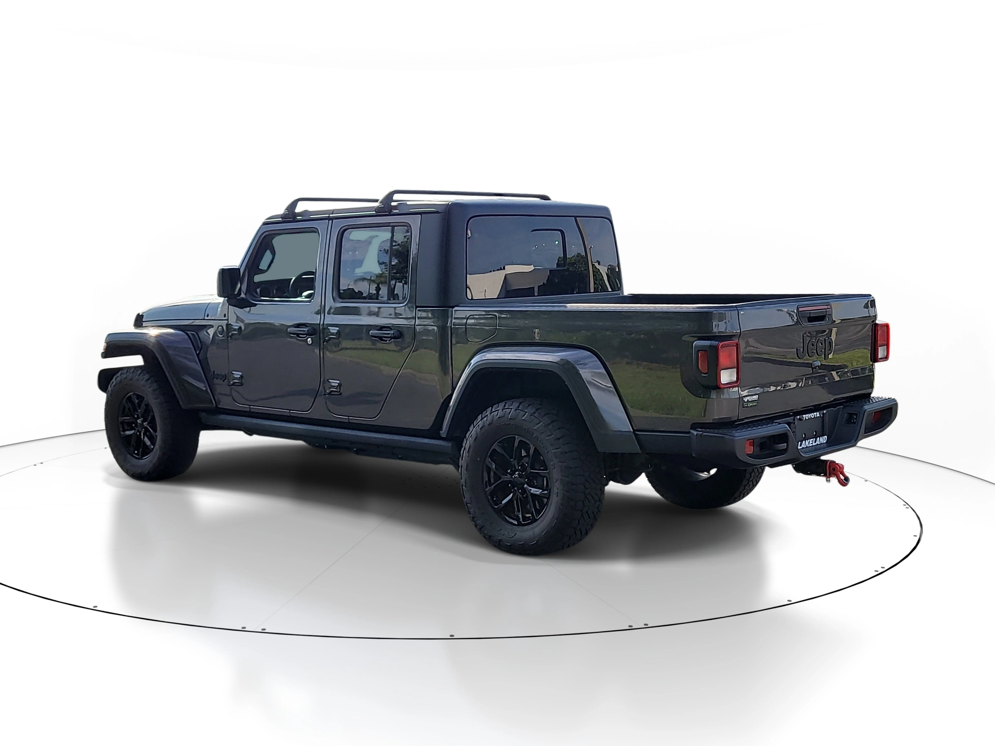Used 2023 Granite Crystal Metallic Clearcoat Jeep Sport S image 4