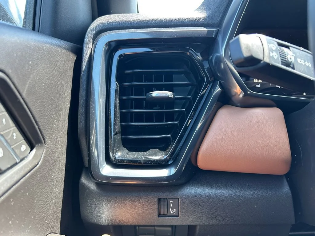 New 2026 Onyx Black GMC AT4 image 21