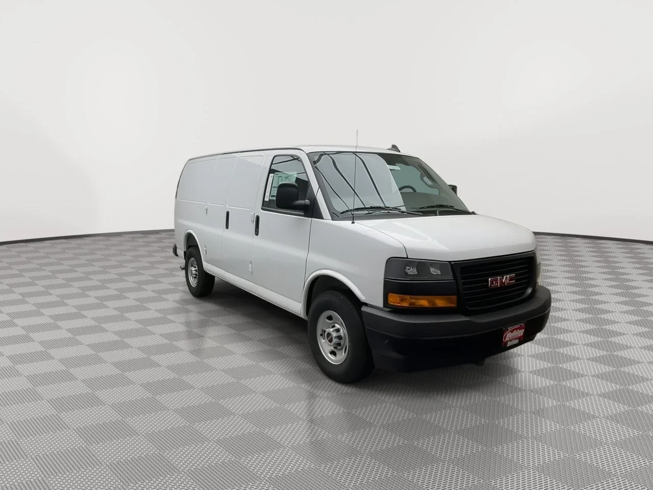 2025 GMC Savana Cargo Work Van - Photo 24