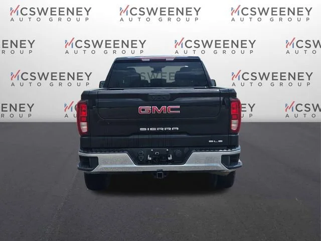 Used 2022 Onyx Black GMC SLE image 4