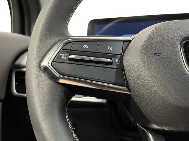New 2026 Sonic Gray Pearl Honda Touring image 16