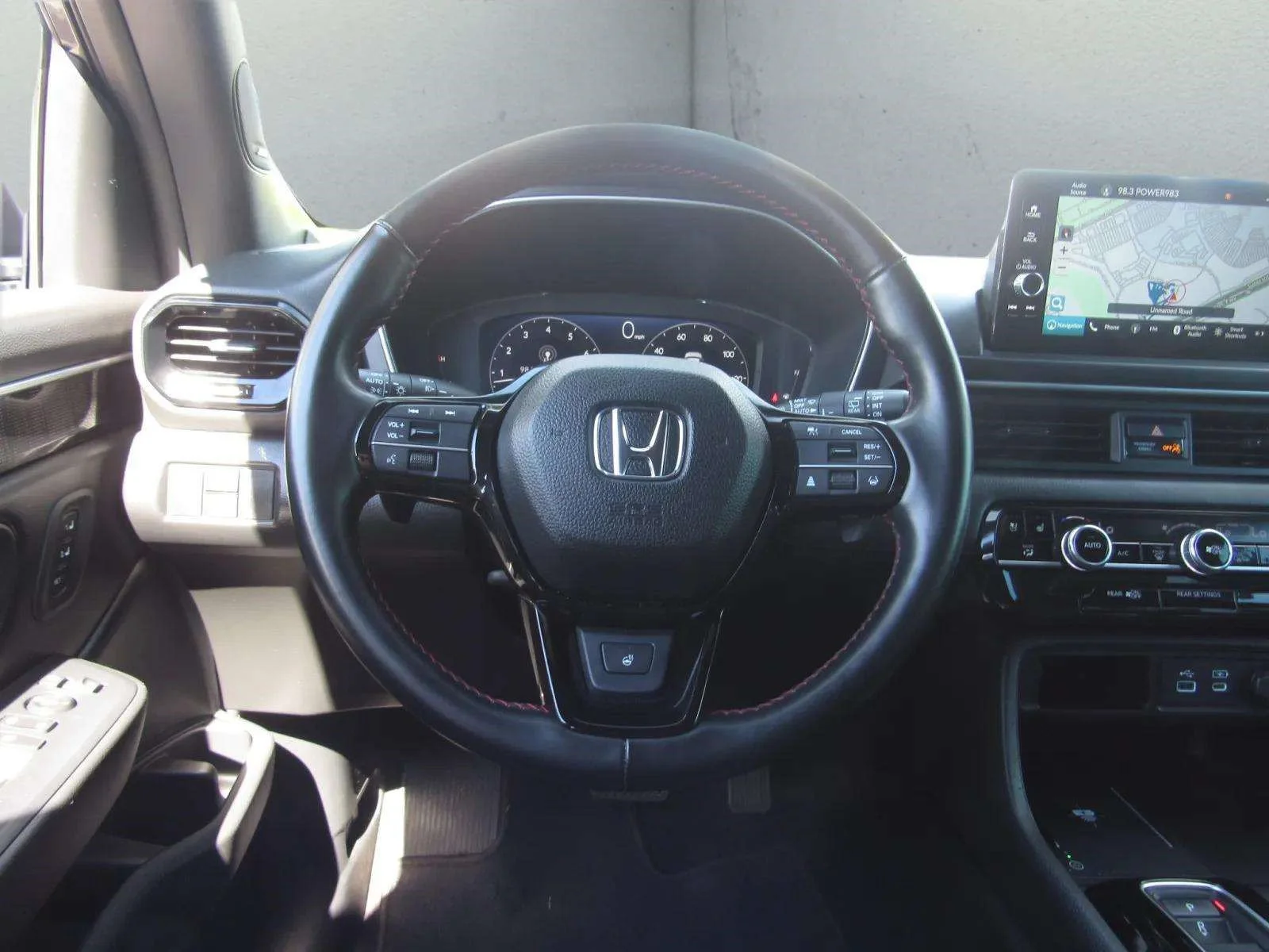 Certified Used 2025 Modern Steel Metallic Honda AWD Black Edition image 58