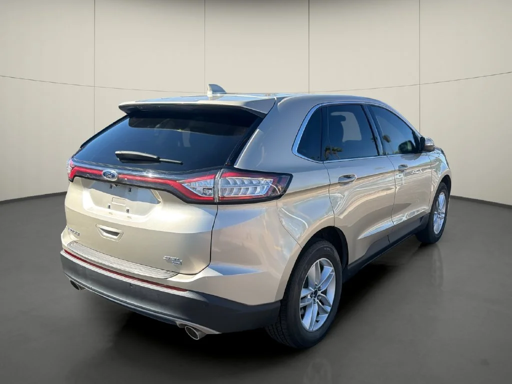 Used 2017 Gold Ford SEL image 7