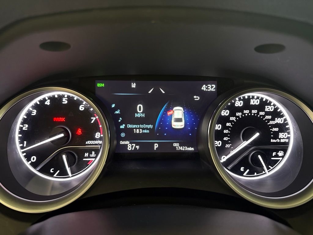 Used 2023 Beige Toyota XLE image 11