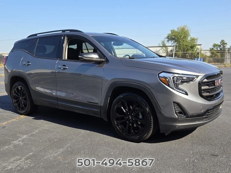 Used 2021 Steel Metallic GMC SLT image 7