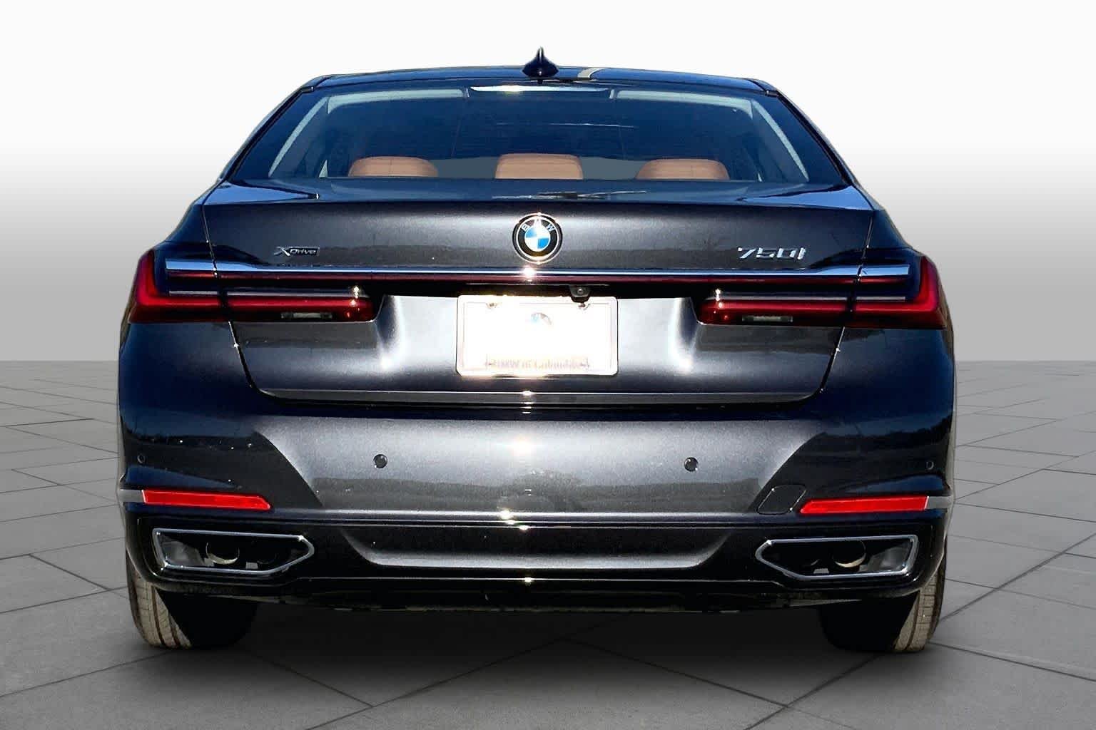 Pre-Owned 2022 BMW 750i XDrive 750i XDrive