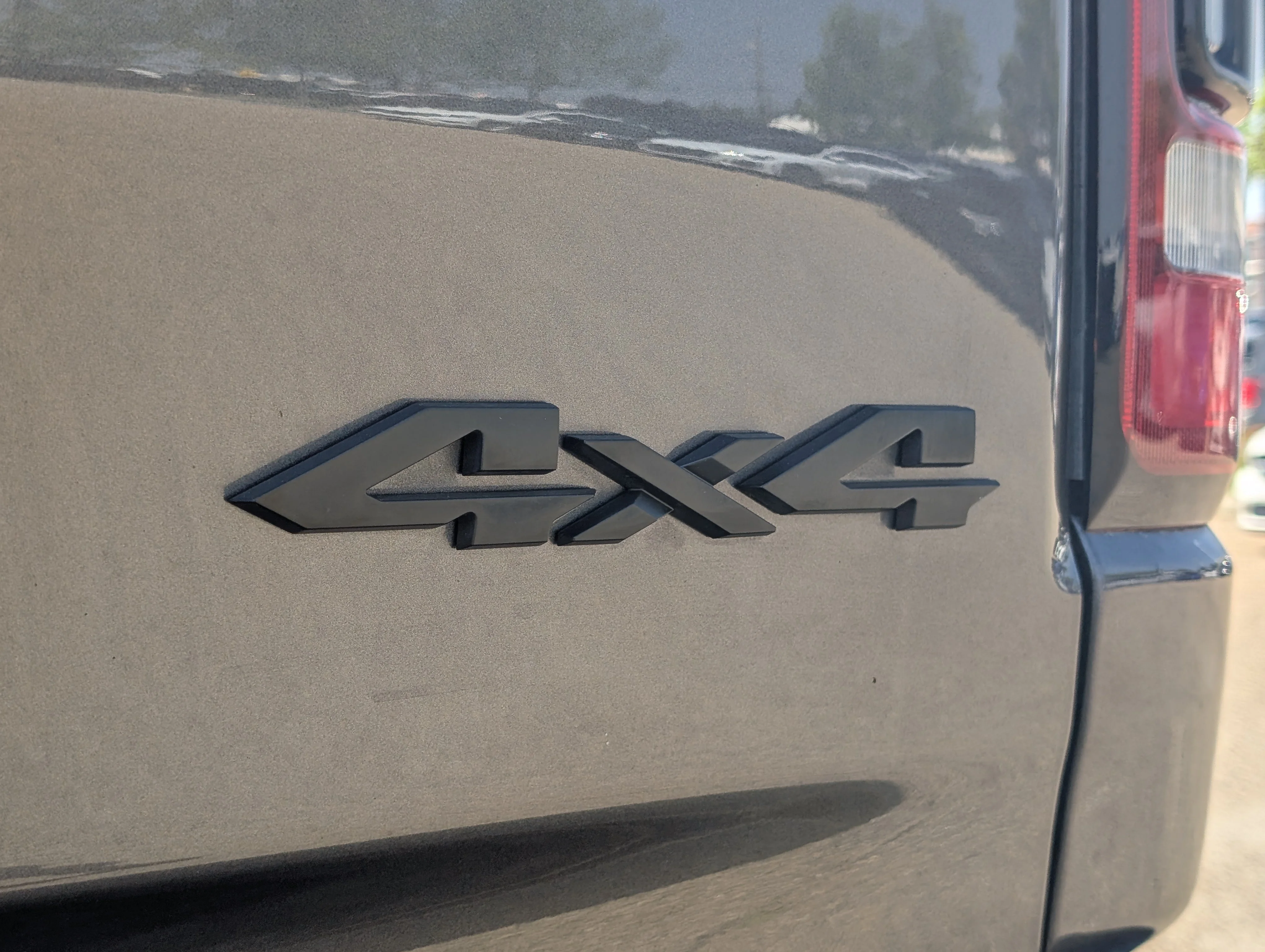 Used 2022 Granite Crystal Metallic Ram Rebel image 14