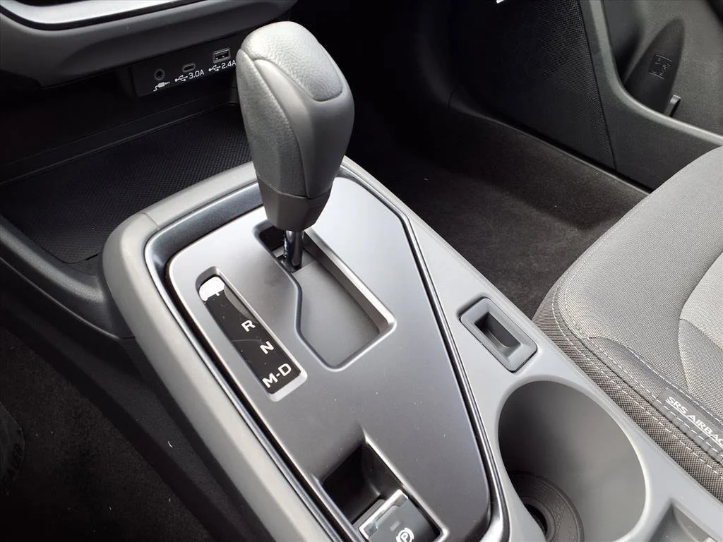 New 2026 Crystal White Pearl Subaru Premium image 5