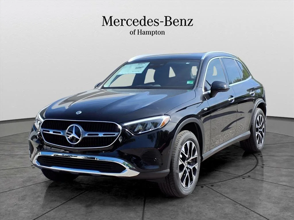 New 2025 Black Mercedes-Benz GLC 350 image 1