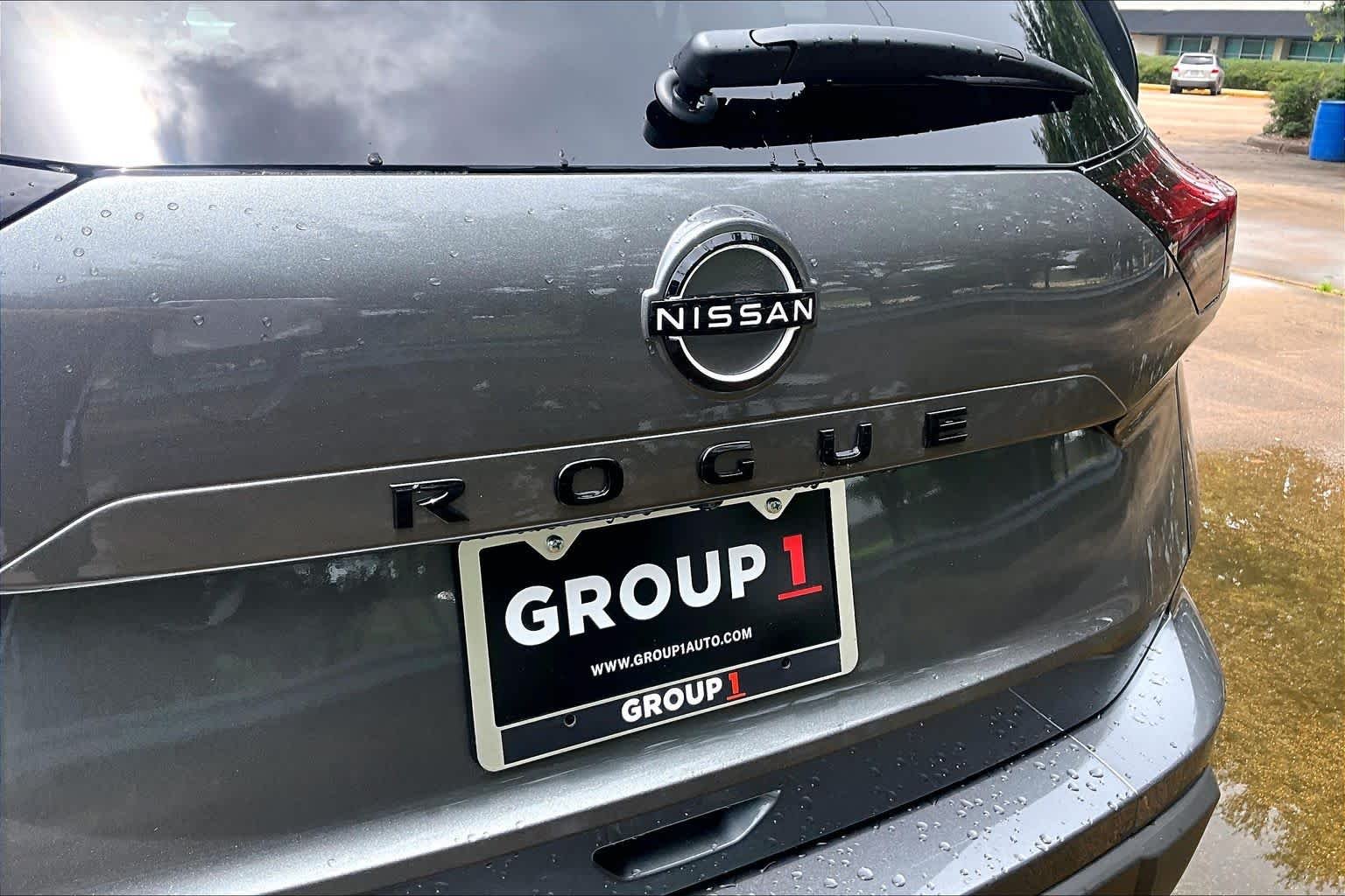 New 2026 Gun Metallic Nissan Dark Armor image 8