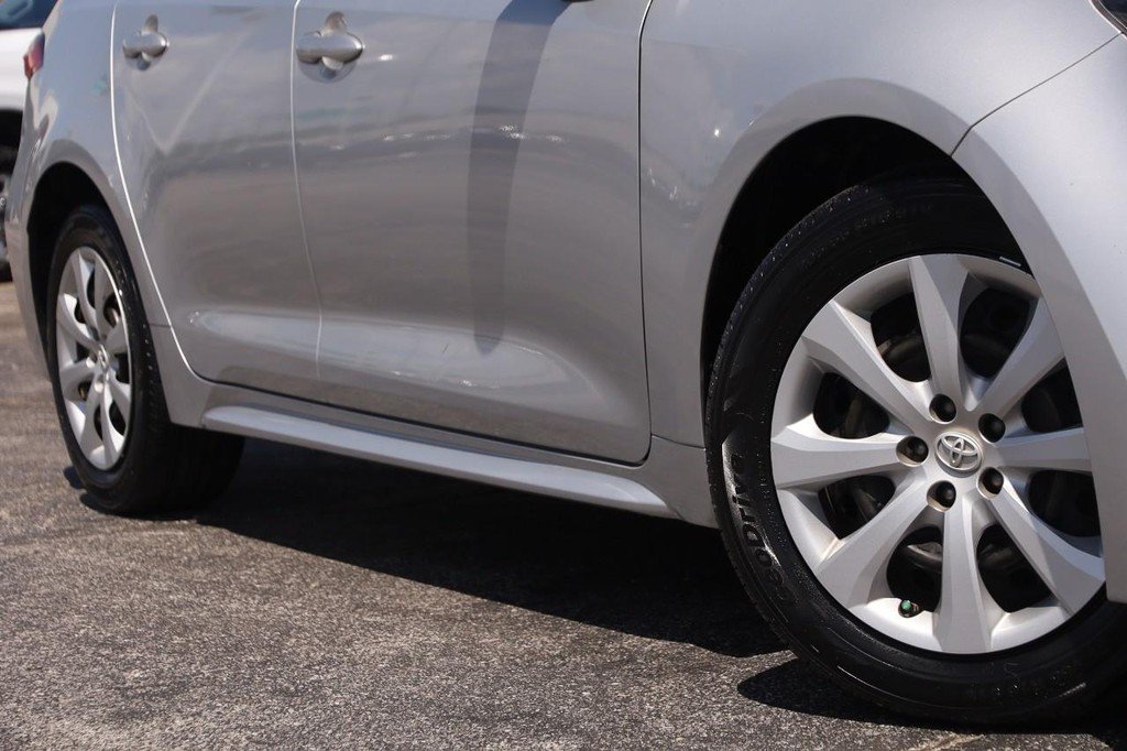 Certified Used 2022 Classic Silver Metallic Toyota LE CVT (Natl) image 3