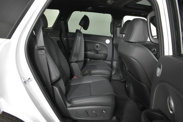 New 2026 White Hyundai Calligraphy AWD image 80