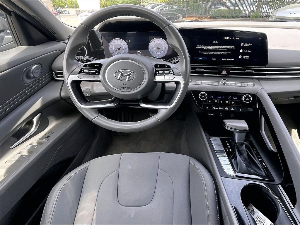 Used 2023 Silver Hyundai SEL image 17