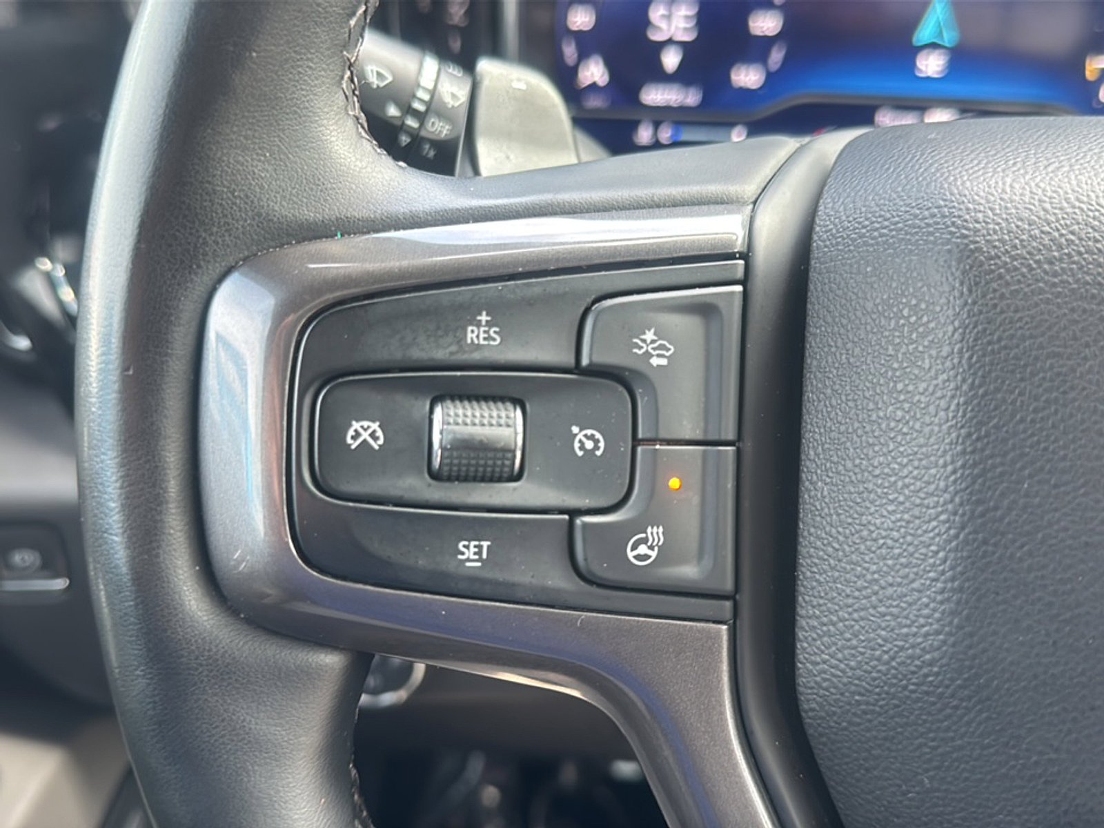 2024 Chevrolet Silverado 1500 ZR2 - Photo 33