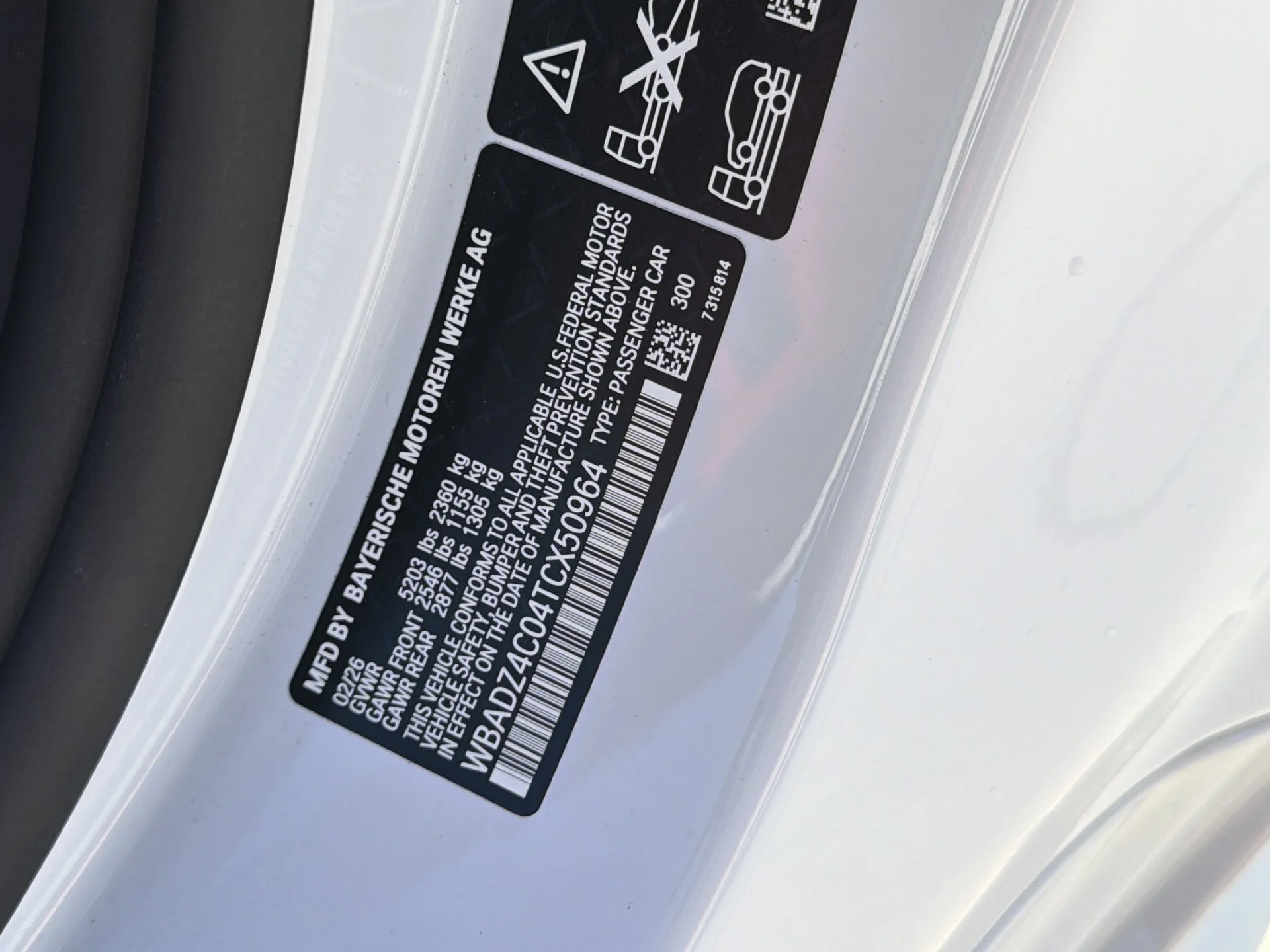 Used 2026 Alpine White BMW 840i image 35