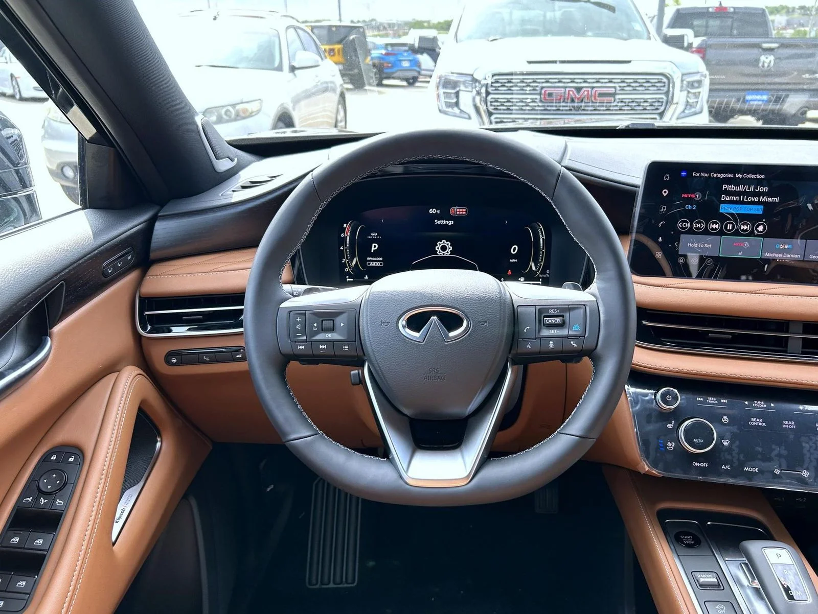 New 2027 Black INFINITI Autograph image 11