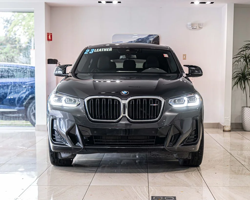 Used 2023 Gray BMW M40i image 2
